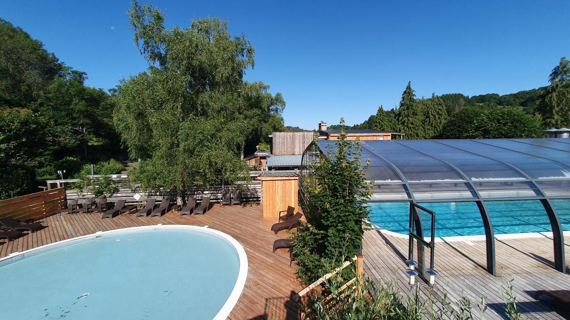 Camping Les Vernieres La Bourboule Sancy Luaran gambar